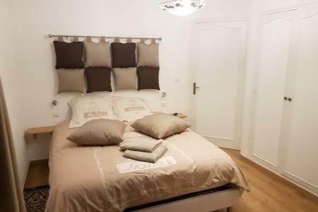 23 Rue Jean Amade Apartman Céret Kültér fotó